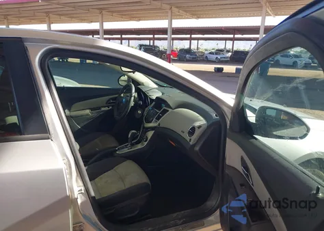 2016 Chevrolet Cruze Limited Ls Auto из США, поврежденный, VIN 1G1PC5SG2G7103668